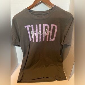 Third grade, gray purple letters, T-shirt for teacher-short sleeve